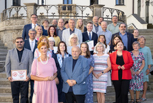 Úspěch obcí na Nýřansku v soutěži My už třídit umíme. Oceněny byly Hromnice, Líně i Horní Bříza Úspěch obcí na Nýřansku v soutěži My už třídit umíme. Oceněny byly Hromnice, Líně i Horní Bříza